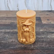 Hexenwald mit kleinen Totenköpfen