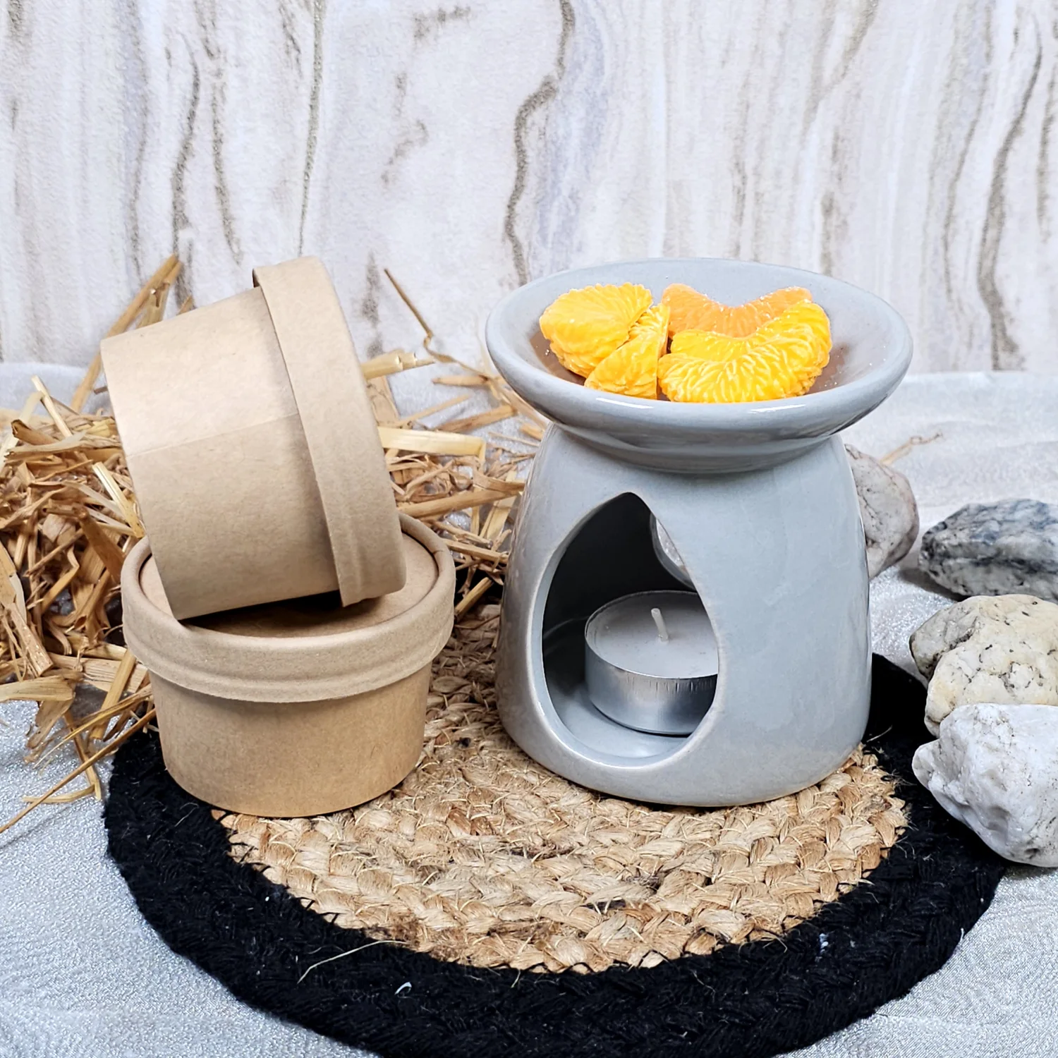 Duftlampe grau und 2 Probierbecher Wachsmelts